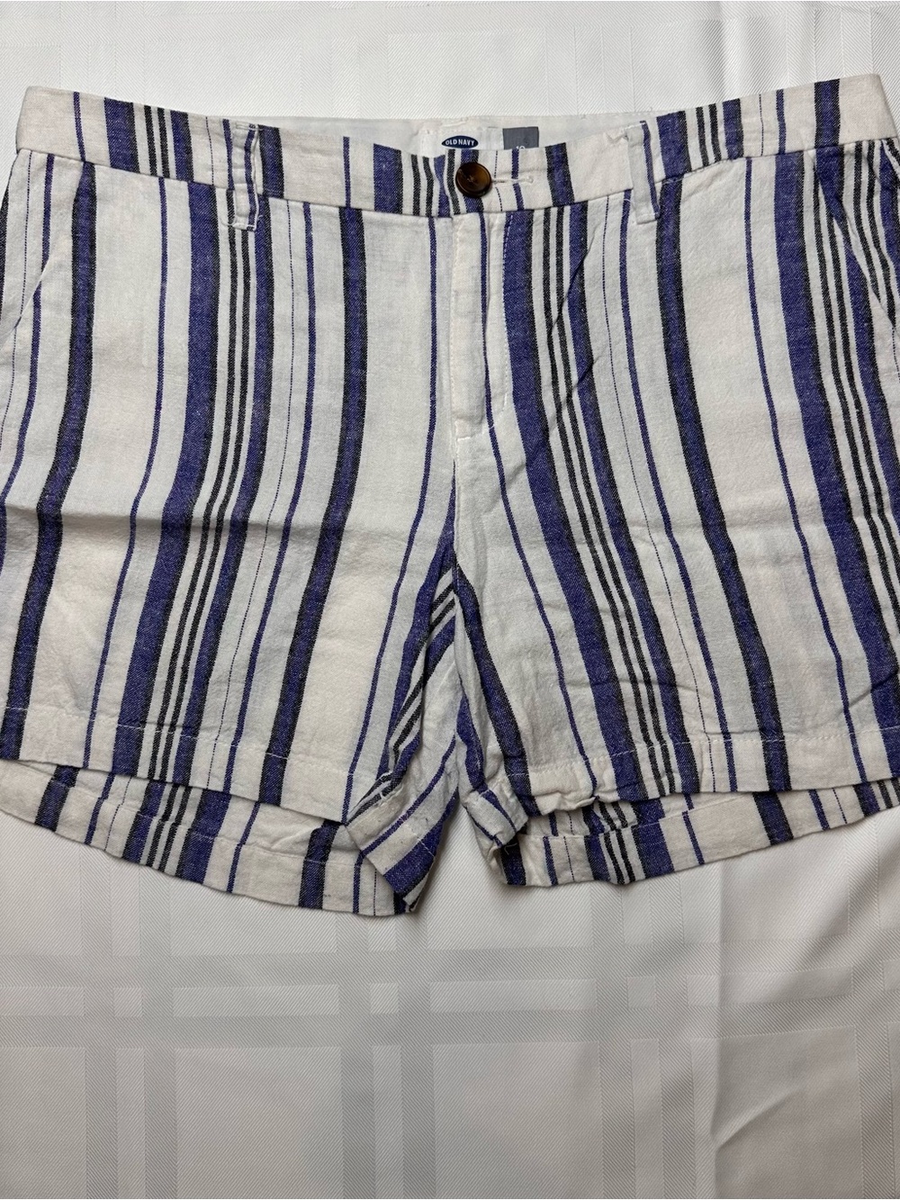 Old Navy Blue & White Striped Women's Bermuda Shorts
